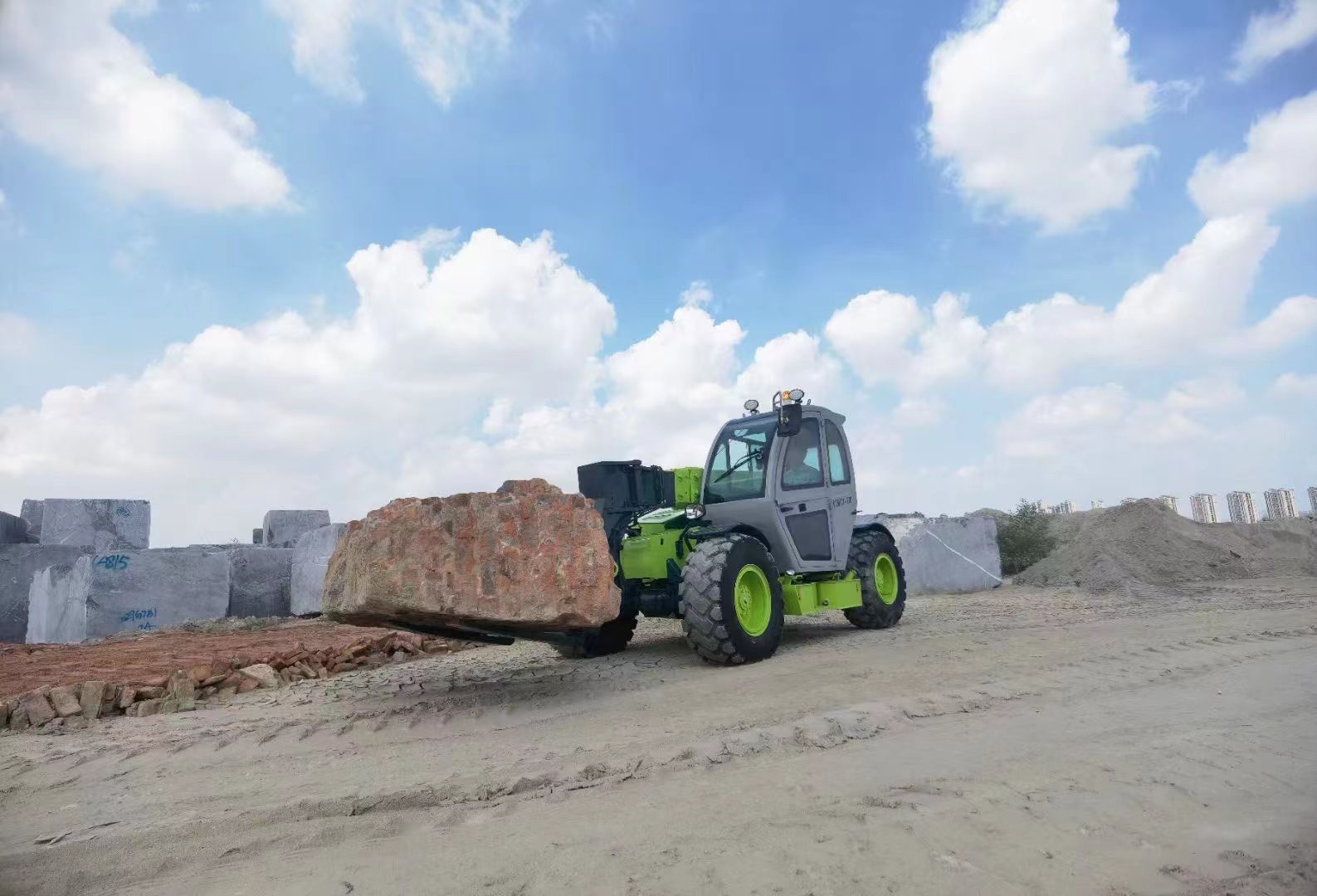 telescopic-handler-forklift